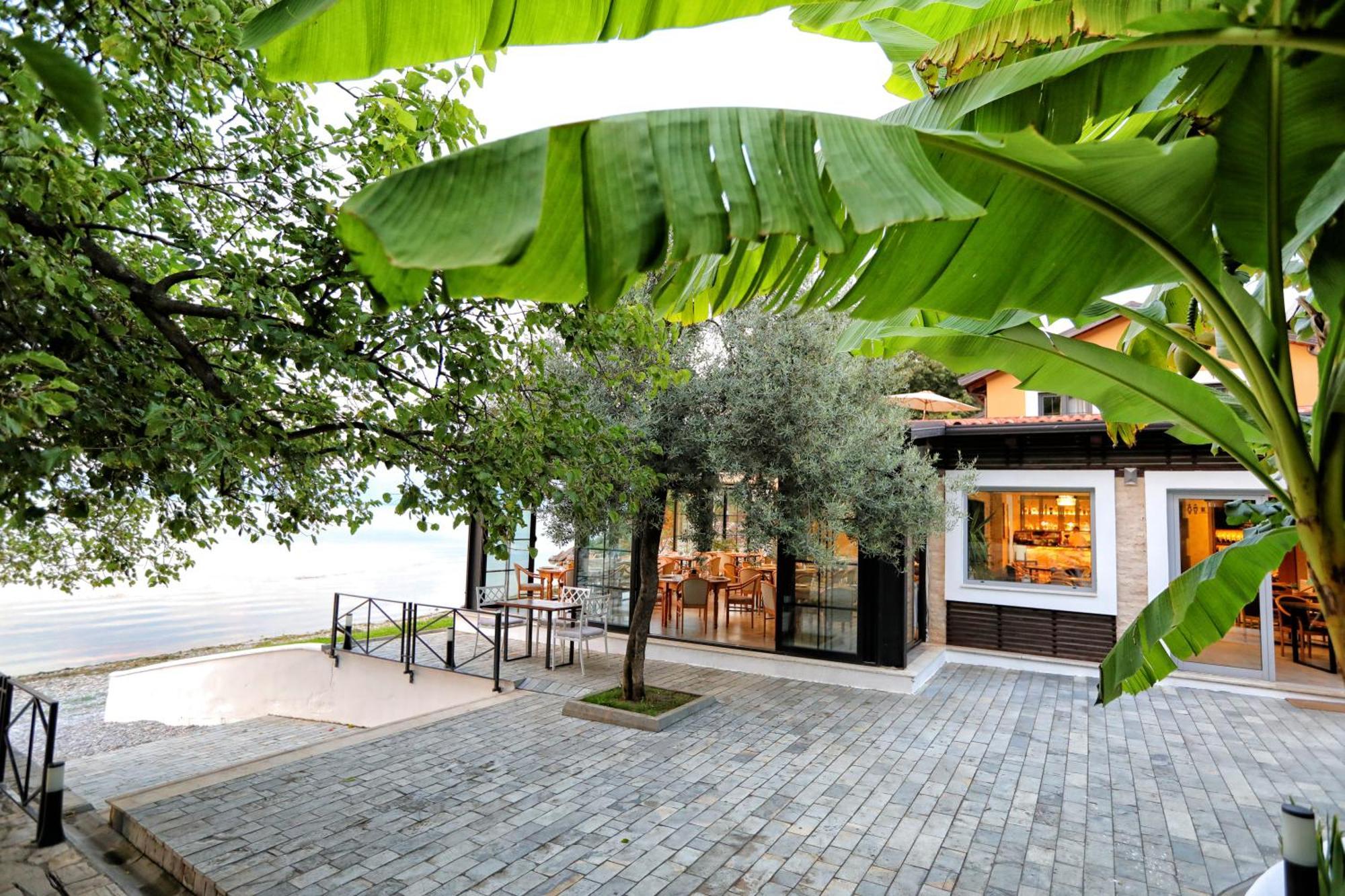 Hotel Labiatan Zogaji Exterior foto